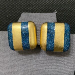 Vintage Heavy Gold Tone with sparkling Blue Enamel square Clip-on earrings